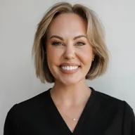 Alayna Forsberg, FNP-BC  San Diego Aesthetic Injector