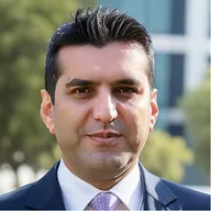 Dr. Ali Shayesteh, Plastic surgeon