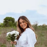 Isabella Arias | Dallas Content Creator