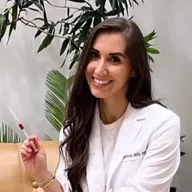 Nazeli Hakobyan MSN FNP-C