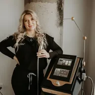 Sydney-Lee Lisch LE, CLT | Milwaukee Aesthetician