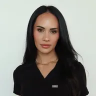 Jade Mora